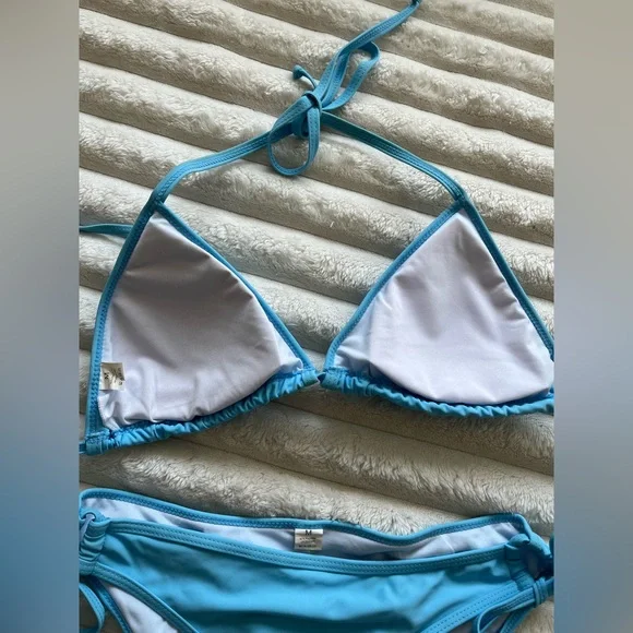 String Halter Top Triangle Bikini Set! - Picture 6 of 8